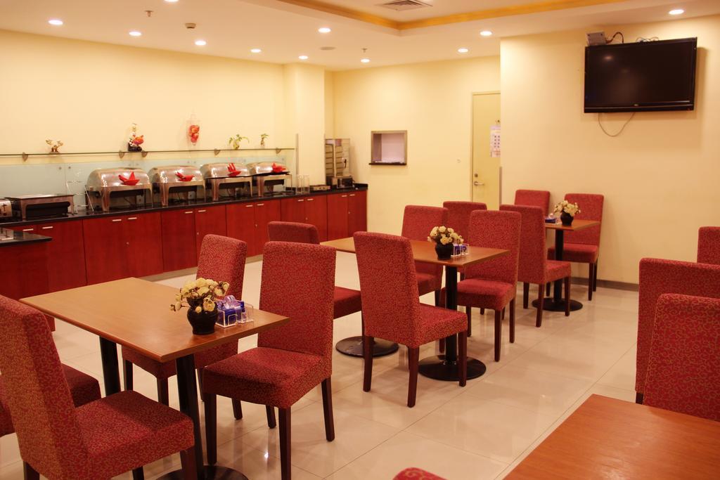 Hanting Express Shenyang Longemont Square Eksteriør billede